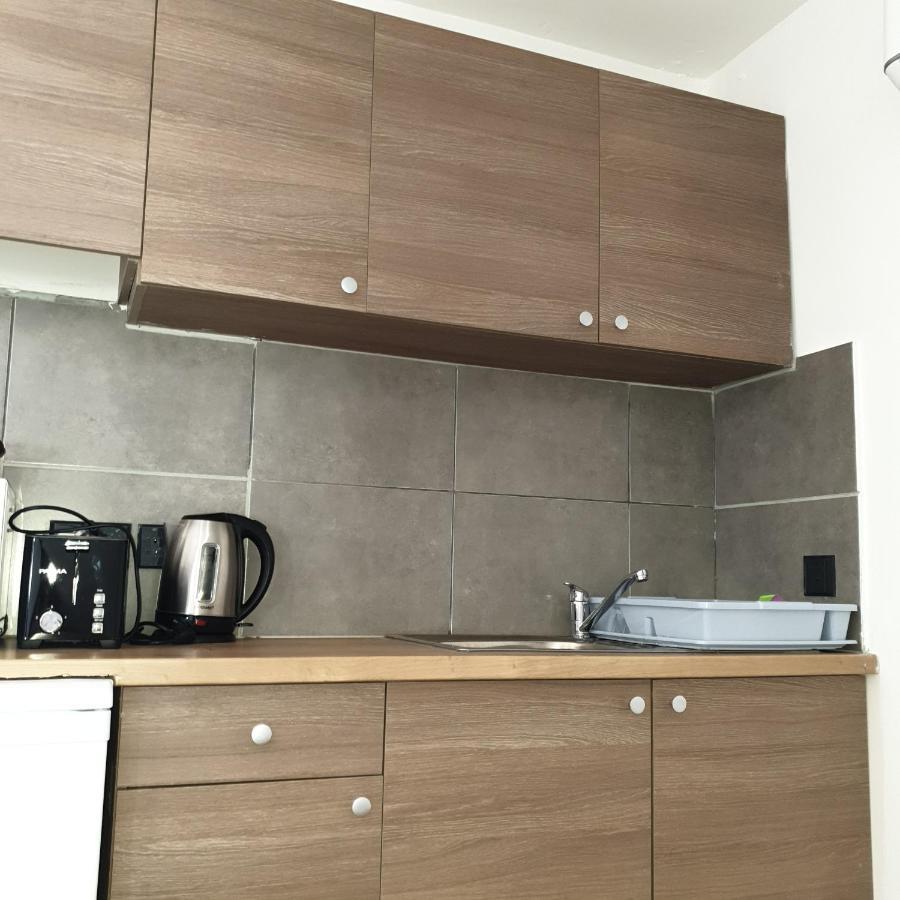 Ahoy Deluxe Apts Apartment Ayia Napa Bagian luar foto